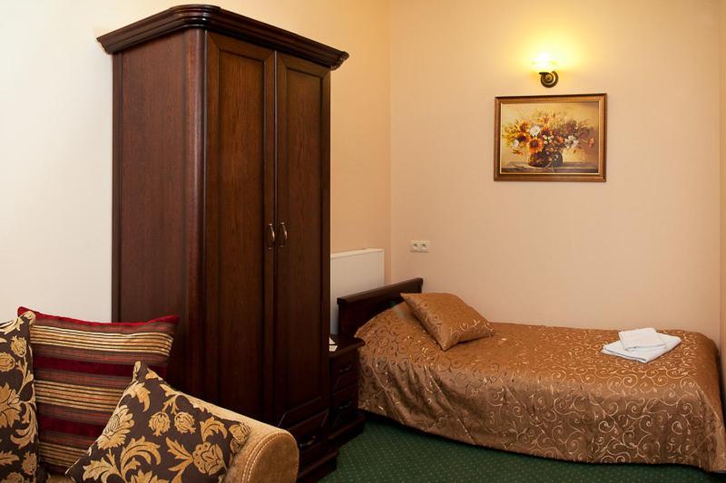 Zloty Dworek Motel เนียโปเรงต์ ห้อง รูปภาพ